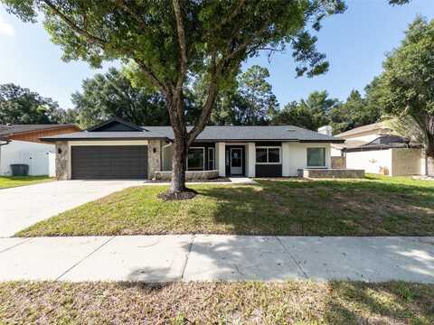 6005 SOARING AVENUE, TEMPLE TERRACE, FL 33617