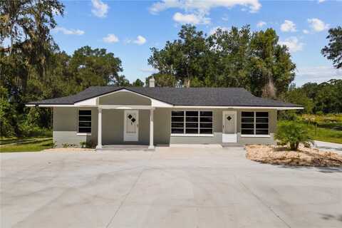 8941 E COUNTY ROAD 466, LADY LAKE, FL 32162