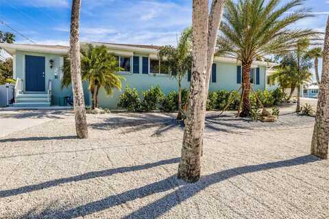 5701 HOLMES BOULEVARD, HOLMES BEACH, FL 34217