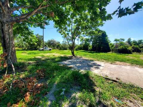 19004 TURKEY ROAD, ALTOONA, FL 32702