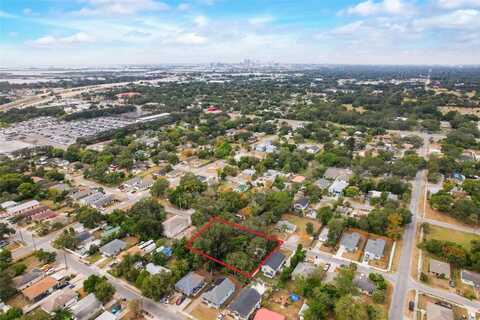 3615 N 52ND STREET, TAMPA, FL 33619