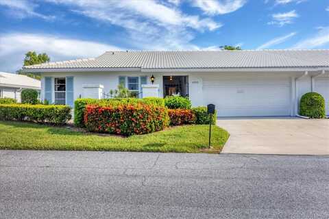 6910 9TH AVENUE W, BRADENTON, FL 34209