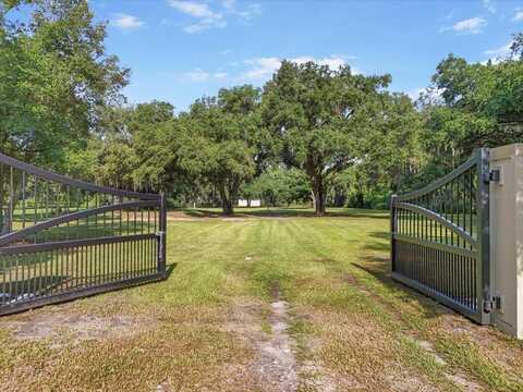 2514 PEMBERTON CREEK DRIVE, SEFFNER, FL 33584