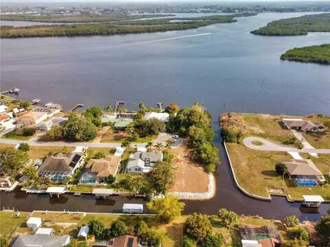 3295 PEACE RIVER DRIVE, PUNTA GORDA, FL 33983