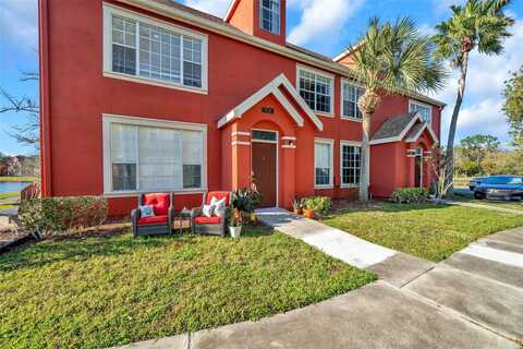 9036 LAKE CHASE ISLAND WAY, TAMPA, FL 33626