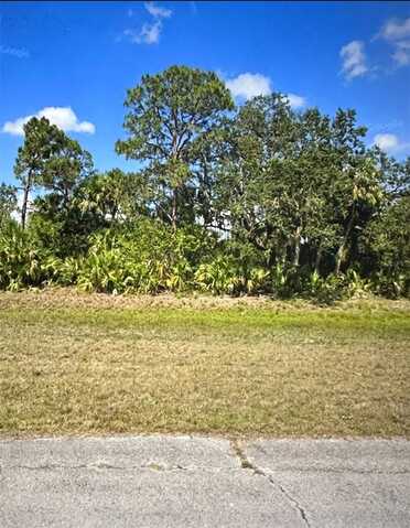 102 DUTCH LOOP, LABELLE, FL 33935