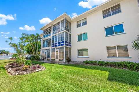 708 TAMIAMI TRAIL S, VENICE, FL 34285