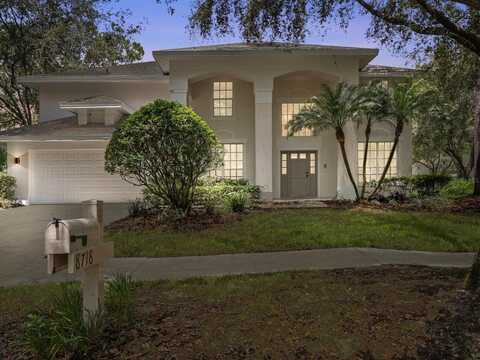 8718 HIDDEN GREEN LANE, TAMPA, FL 33647