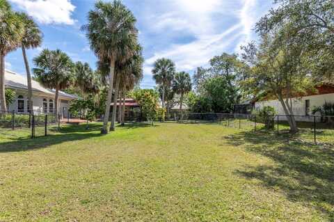 FIESTA DRIVE, SARASOTA, FL 34231