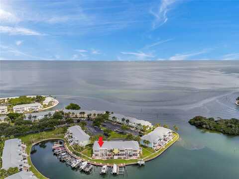 5257 BEACH DRIVE SE, Saint Petersburg, FL 33705
