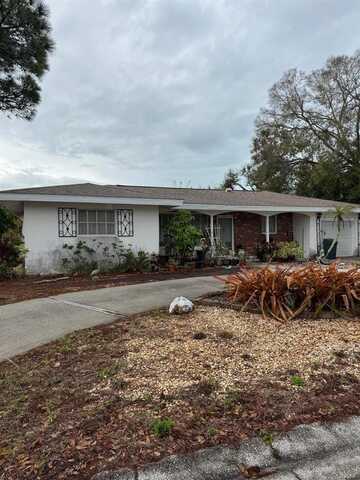 5004 MEDALIST ROAD, SARASOTA, FL 34243