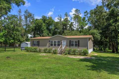 106 E PARK STREET, CENTER HILL, FL 33514