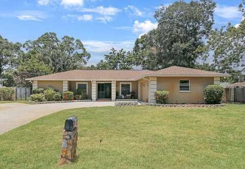 2803 W LAKE AVENUE, TAMPA, FL 33607