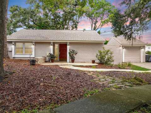 3207 FOX LAKE DRIVE, TAMPA, FL 33618