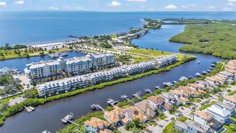 549 BAHIA BEACH BOULEVARD, RUSKIN, FL 33570