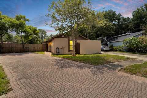 2022 GREGORY DRIVE, TAMPA, FL 33613