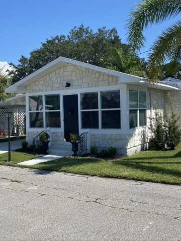 13 OAK STREET, BRADENTON, FL 34208