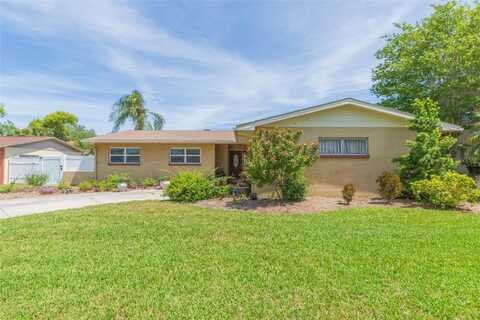 8310 ARCHWOOD CIRCLE, TAMPA, FL 33615