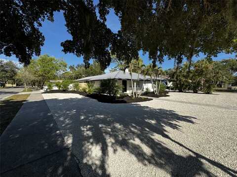 2105 HIBISCUS STREET, SARASOTA, FL 34239