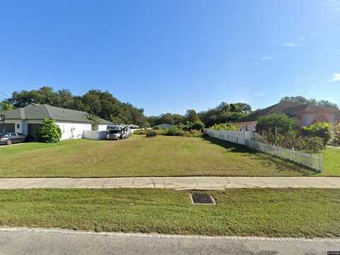 8427 N GRADY AVENUE, TAMPA, FL 33614