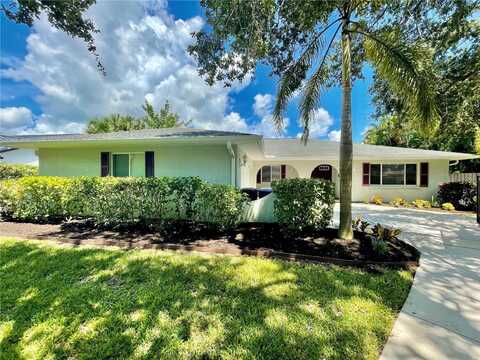 1895 BUCCANEER CIRCLE, SARASOTA, FL 34231