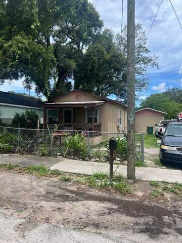 8204 N 14TH STREET, TAMPA, FL 33604