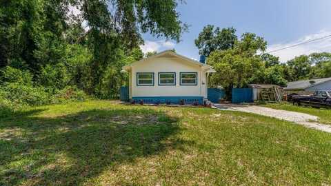 912 E CAROLINA AVE, DELAND, FL 32724