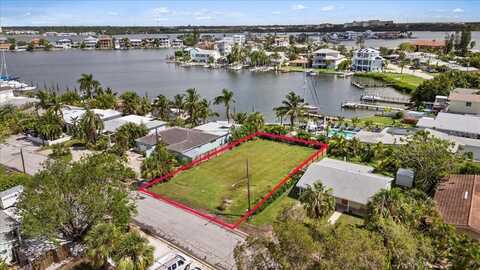 14033 E PARSLEY DRIVE, MADEIRA BEACH, FL 33708