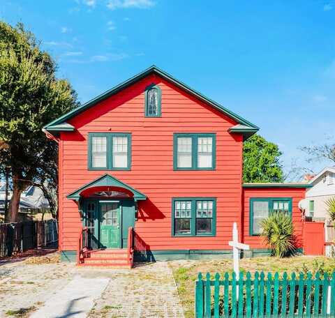 415 BRADDOCK AVENUE, DAYTONA BEACH, FL 32118