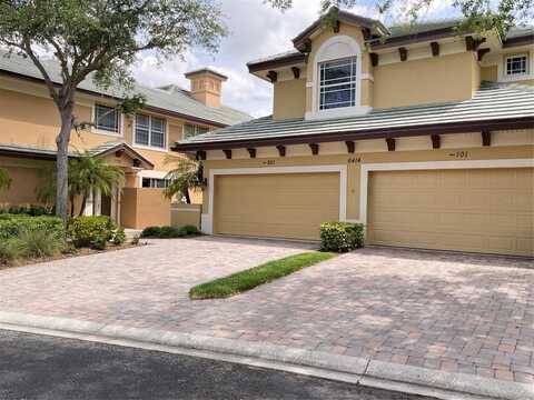 6414 MOORINGS POINT CIRCLE, LAKEWOOD RANCH, FL 34202