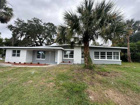 100 E COLEMAN CIRCLE, SANFORD, FL 32773