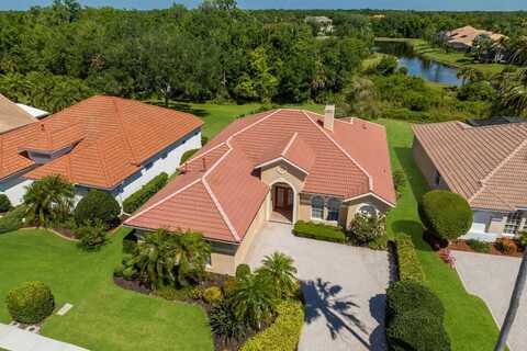 6851 BAY HILL DRIVE, LAKEWOOD RANCH, FL 34202