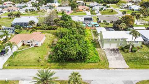 926 CROWN STREET, SEBASTIAN, FL 32958