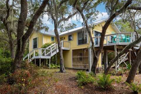 12631 HODGSON AVENUE, CEDAR KEY, FL 32625