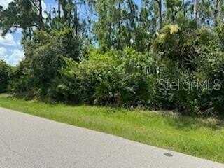 23346 MCKIM AVENUE, PUNTA GORDA, FL 33980