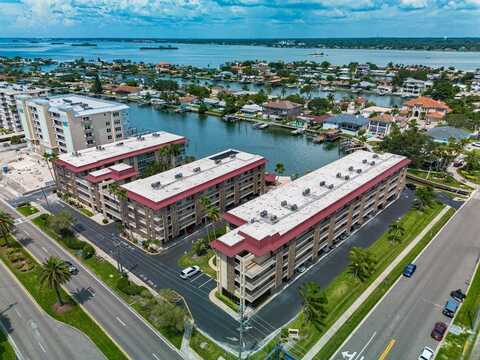 105 ISLAND WAY, CLEARWATER, FL 33767