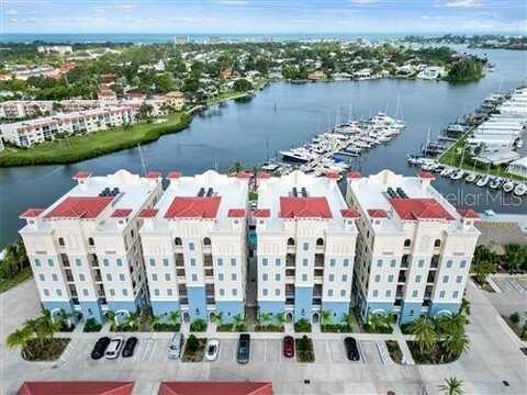 503 TAMIAMI TRAIL N, VENICE, FL 34285