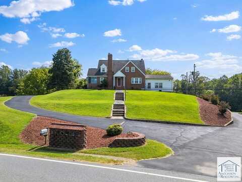 2518 The Great Rd, Fieldale, VA 24089