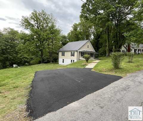 237 Franklin Heights Rd, Bassett, VA 24148