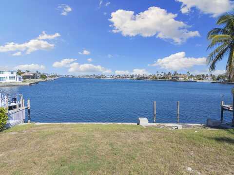 1046 FIELDSTONE Drive, Marco Island, FL 34145