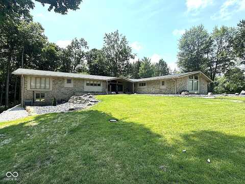 6255 Macatuck Drive, Indianapolis, IN 46220