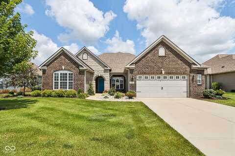 4172 Hunt Club Parkway, Bargersville, IN 46106