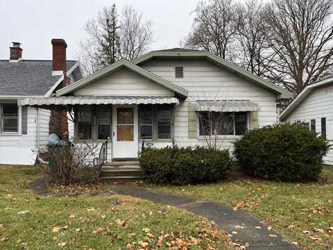 1016 W Marsh Street, Muncie, IN 47303