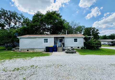 1042 Ave E Street, Greencastle, IN 46135