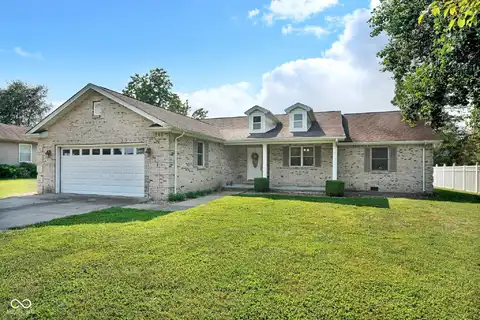 2151 Dogwood Trail, Seymour, IN 47274