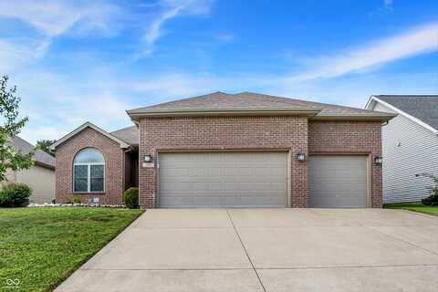 6186 Regency Drive, Columbus, IN 47203