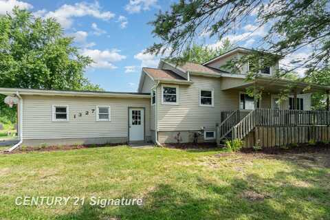 1327 E isabella, Midland, MI 48640