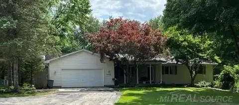 2122 Forest, Lapeer, MI 48446