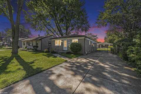 22636 Raymond, Saint Clair Shores, MI 48082