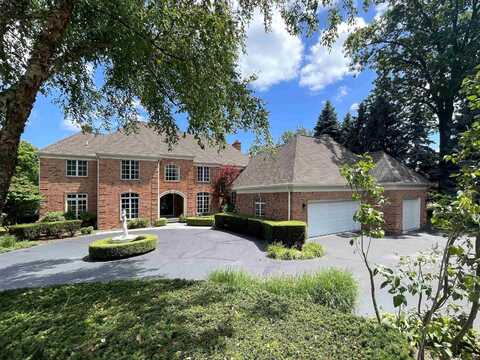 217 Lake Shore, Grosse Pointe Farms, MI 48236